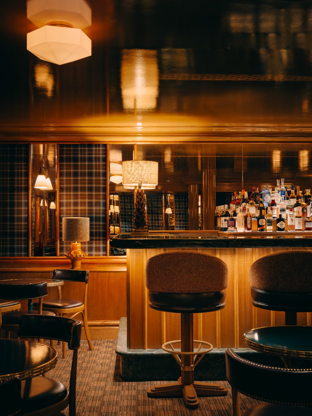 L’hiver en version chic : 6 bars d’exception où siroter avec style