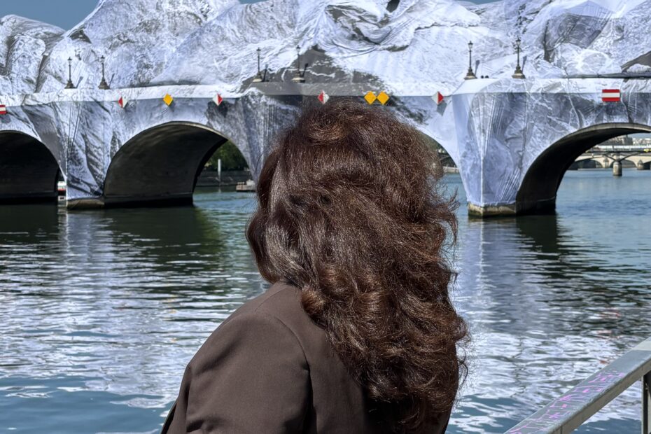 La Caverne du Pont-Neuf, JR