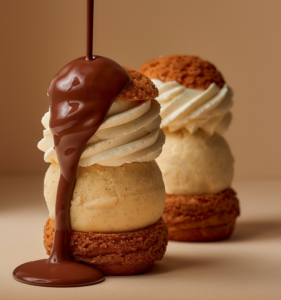 profiteroles.